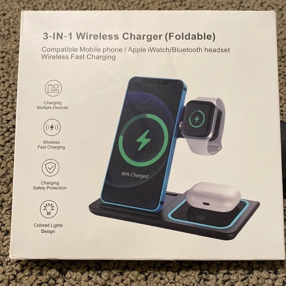 NWT 3-in-1 Wireless Charger (Foldable) for Phone, AirPods and iWatch